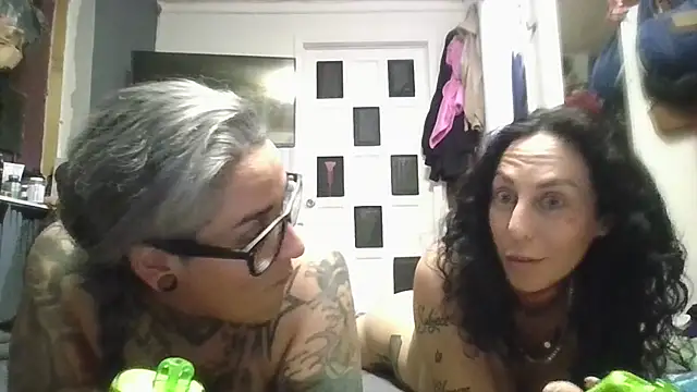 Snapshot of inkdmagz chatting on June 26, 2026, 3:12 am inkdmagz online show from June 26, 2026, 3:12 am