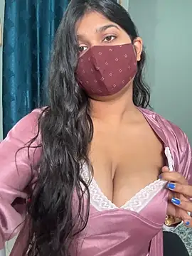 Snapshot of Lisa_afreen chatting on May 3, 2026, 5:27 pm Lisa afreen online show from May 3, 2026, 5:27 pm