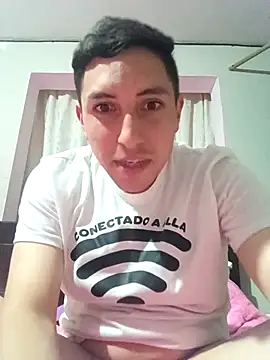 MacroP24 online show from October 1, 2025, 11:08 pm