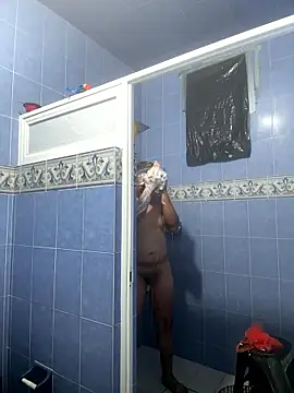 Sk3m veryhot online show from January 19, 2026, 4:27 am