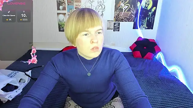 Snapshot of Cattie_w_ chatting on November 29, 2025, 1:17 am Cattie w online show from November 29, 2025, 1:17 am