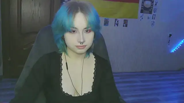 Snapshot of LeisaHopperstad chatting on February 16, 2026, 2:16 pm LeisaHopperstad online show from February 16, 2026, 2:16 pm