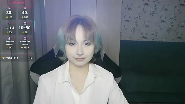 Snapshot of LeisaHopperstad chatting on May 11, 2026, 2:45 pm LeisaHopperstad online show from May 11, 2026, 2:45 pm