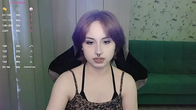 Snapshot of LeisaHopperstad chatting on May 27, 2026, 1:07 pm LeisaHopperstad online show from May 27, 2026, 1:07 pm