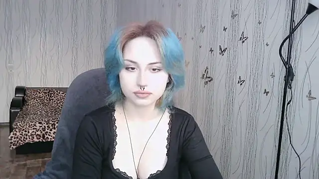 LeisaHopperstad online show from March 14, 2026, 2:12 pm