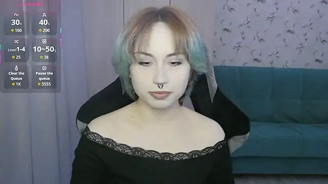 Snapshot of LeisaHopperstad chatting on May 21, 2026, 12:13 pm LeisaHopperstad online show from May 21, 2026, 12:13 pm