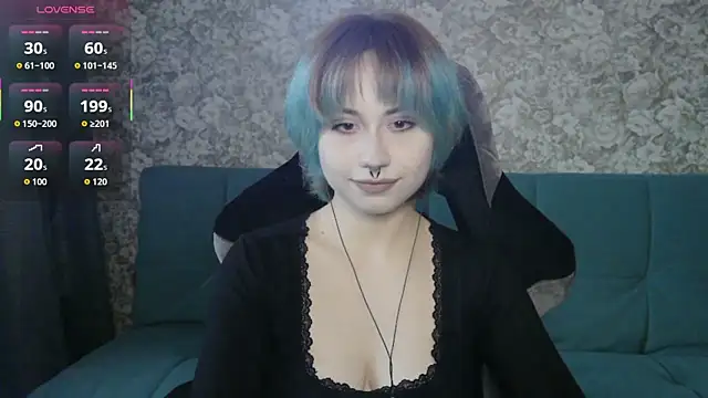 Snapshot of LeisaHopperstad chatting on April 23, 2026, 2:30 pm LeisaHopperstad online show from April 23, 2026, 2:30 pm
