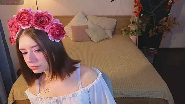  Amelia Shine  online show from October 22, 2025, 11:25 pm