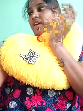 navyasree143 online show from March 12, 2026, 4:44 pm