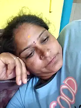 Snapshot of navyasree143 chatting on November 12, 2025, 2:10 pm navyasree143 online show from November 12, 2025, 2:10 pm