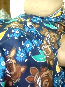 navyasree143 online show from April 2, 2026, 4:57 pm