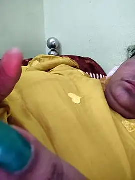 navyasree143 online show from April 13, 2026, 10:19 am