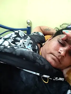 navyasree143 online show from April 15, 2026, 10:10 am