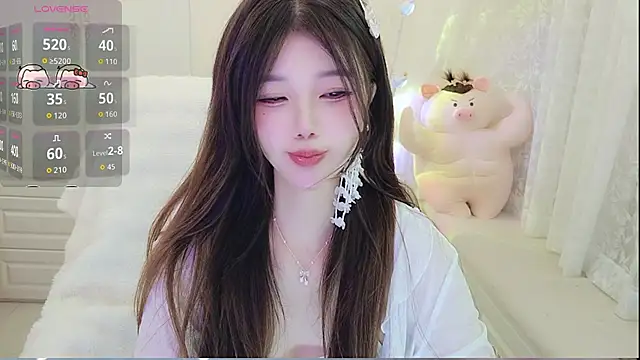 Snapshot of Coco-Di chatting on May 16, 2026, 2:32 am Coco-Di online show from May 16, 2026, 2:32 am