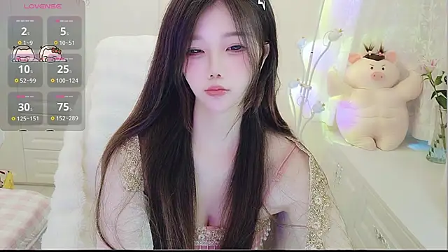 Coco-Di online show from July 13, 2026, 3:06 am