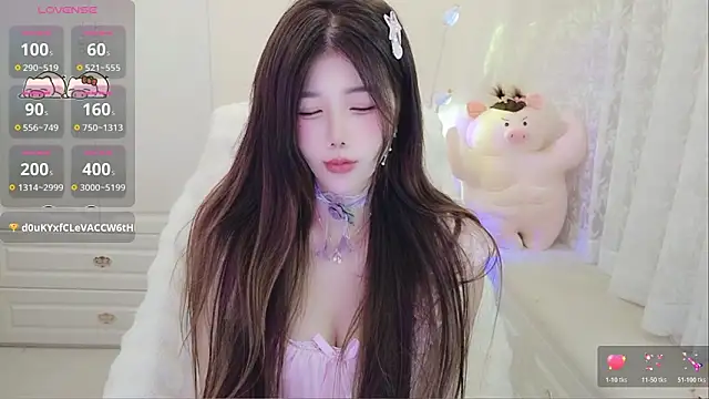 Snapshot of Coco-Di chatting on May 20, 2026, 2:30 am Coco-Di online show from May 20, 2026, 2:30 am