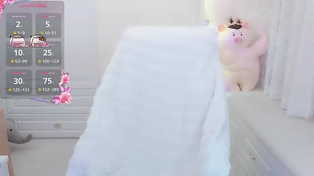 Coco-Di online show from April 23, 2026, 2:29 am