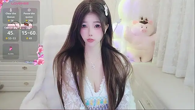 Snapshot of Coco-Di chatting on May 6, 2026, 2:15 am Coco-Di online show from May 6, 2026, 2:15 am