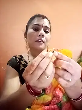 Snapshot of Sapna__wq1 chatting on October 13, 2025, 1:56 pm Sapna wq1 online show from October 13, 2025, 1:56 pm