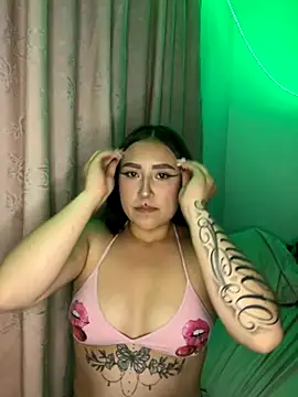 Snapshot of marii_mar chatting on October 21, 2025, 2:44 am marii mar online show from October 21, 2025, 2:44 am