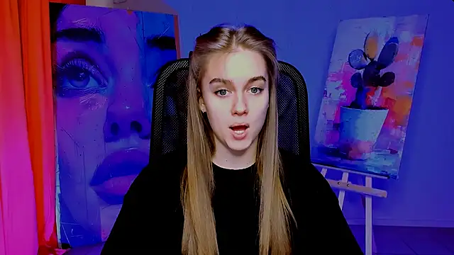 JuneWoods online show from April 23, 2026, 7:15 am