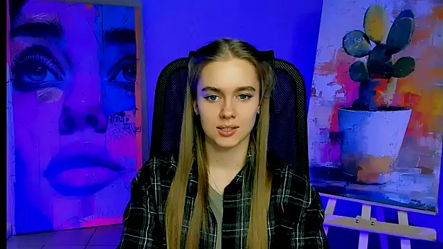 JuneWoods online show from March 2, 2026, 1:40 pm