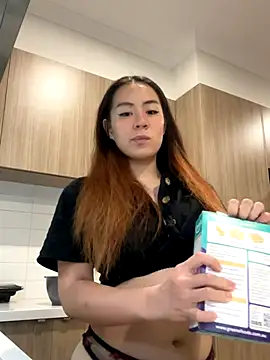 blueburrypie online show from December 4, 2025, 1:43 pm