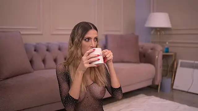 EllaBlake online show from November 19, 2025, 5:18 am