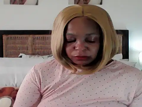 Snapshot of Blacksashaxx chatting on May 8, 2026, 8:51 am Blacksashaxx online show from May 8, 2026, 8:51 am