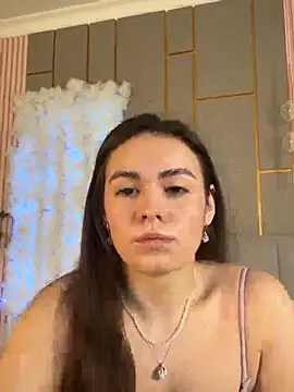 Snapshot of GabiBatista chatting on February 8, 2026, 5:16 am GabiBatista online show from February 8, 2026, 5:16 am