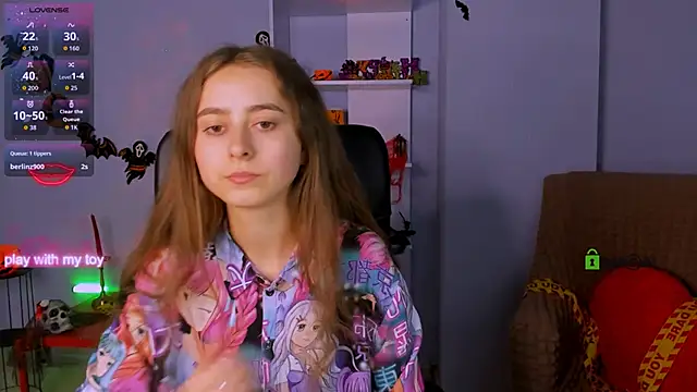 rebecca smile online show from October 20, 2025, 12:17 pm