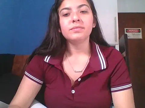 Snapshot of larj021bb chatting on October 18, 2025, 4:09 pm larj021bb online show from October 18, 2025, 4:09 pm