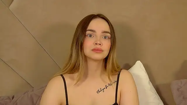 AnitaVenture online show from April 8, 2026, 4:25 am