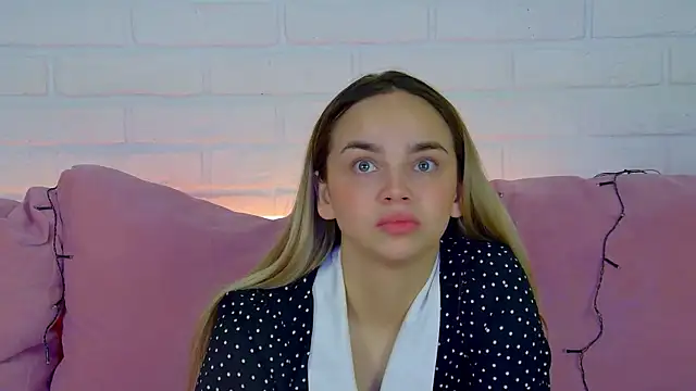 AnitaVenture online show from October 2, 2025, 4:16 am