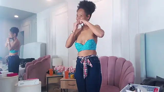 ChantalGarner online show from February 20, 2026, 1:02 pm