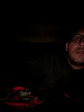 Snapshot of ThrowedWorldWide chatting on December 15, 2025, 10:32 am ThrowedWorldWide online show from December 15, 2025, 10:32 am