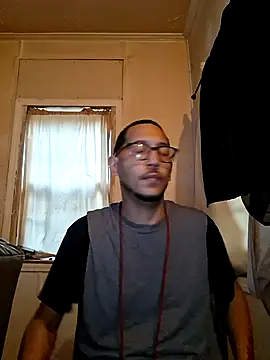 Snapshot of ThrowedWorldWide chatting on November 23, 2025, 12:26 pm ThrowedWorldWide online show from November 23, 2025, 12:26 pm