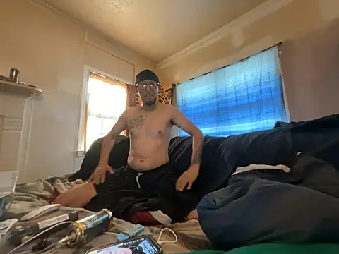 Snapshot of ThrowedWorldWide chatting on January 13, 2026, 2:43 pm ThrowedWorldWide online show from January 13, 2026, 2:43 pm