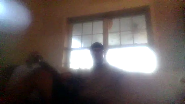 Snapshot of ThrowedWorldWide chatting on January 15, 2026, 10:46 pm ThrowedWorldWide online show from January 15, 2026, 10:46 pm