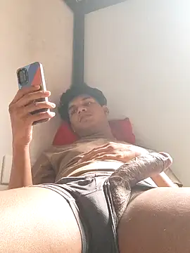 Snapshot of BIG_DICK__BOY chatting on December 18, 2025, 8:41 am BIG DICK BOY online show from December 18, 2025, 8:41 am