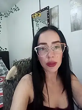 YaraDuartee online show from March 12, 2026, 12:27 am