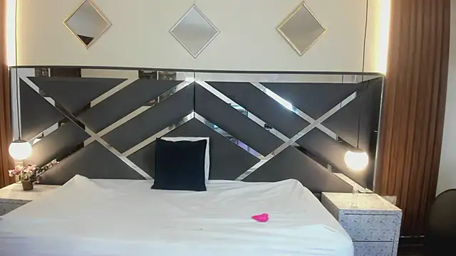 GabySweett  online show from April 5, 2026, 1:40 pm