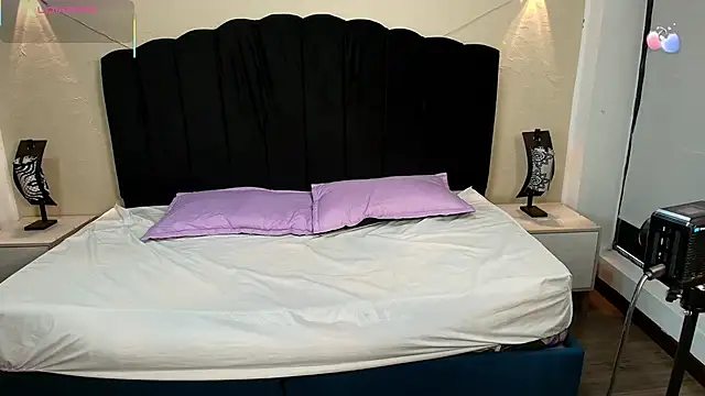 Snapshot of GabySweett_ chatting on December 3, 2025, 12:04 pm GabySweett online show from December 3, 2025, 12:04 pm