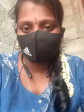 Snapshot of Tamil_Hot_Sandy chatting on October 2, 2025, 8:50 am Tamil Hot Sandy online show from October 2, 2025, 8:50 am