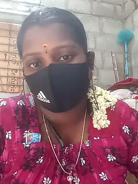 Snapshot of Tamil_Hot_Sandy chatting on October 13, 2025, 7:32 am Tamil Hot Sandy online show from October 13, 2025, 7:32 am