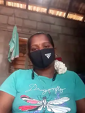 Snapshot of Tamil_Hot_Sandy chatting on October 23, 2025, 6:01 am Tamil Hot Sandy online show from October 23, 2025, 6:01 am