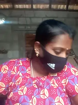 Snapshot of Tamil_Hot_Sandy chatting on October 28, 2025, 7:18 am Tamil Hot Sandy online show from October 28, 2025, 7:18 am