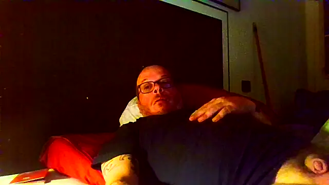 ilmilanese76 online show from September 30, 2025, 10:49 pm