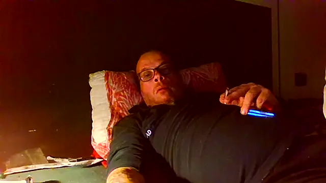 ilmilanese76 online show from October 25, 2025, 12:43 am