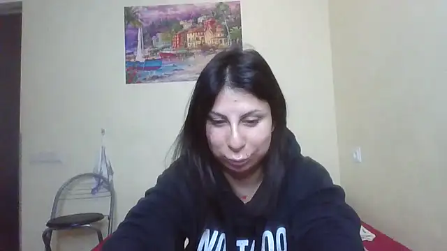 Snapshot of QueenMomyS chatting on November 12, 2025, 12:53 pm QueenMomyS online show from November 12, 2025, 12:53 pm